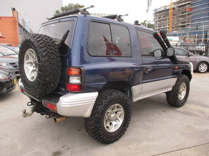 1998 MITSUBISHI PAJERO GLS SWB (4x4) NL