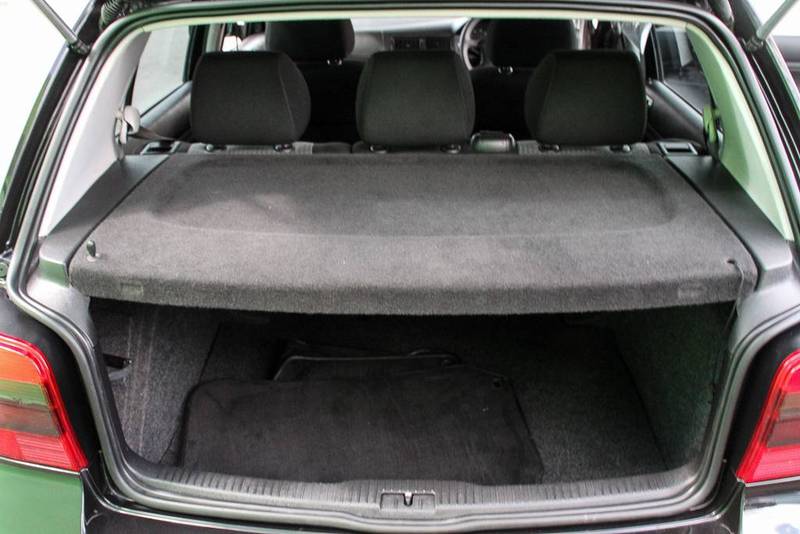 2003 VOLKSWAGEN GOLF 1.6 GENERATION