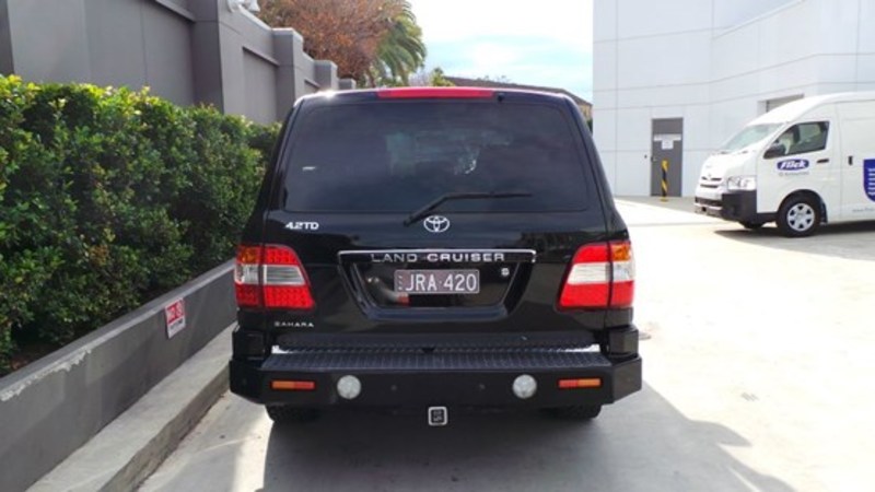 2006 TOYOTA LANDCRUISER SAHARA HDJ100R