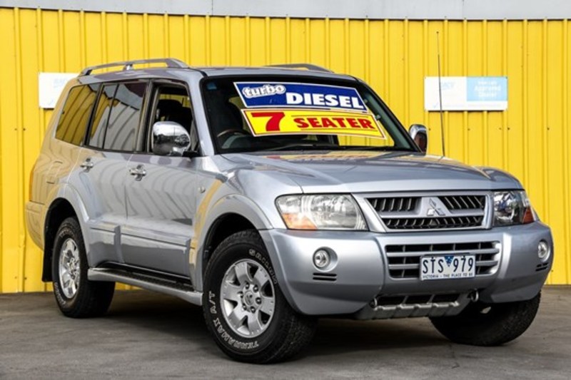 2004 MITSUBISHI PAJERO GLS 21st ANNIVERSARY NP