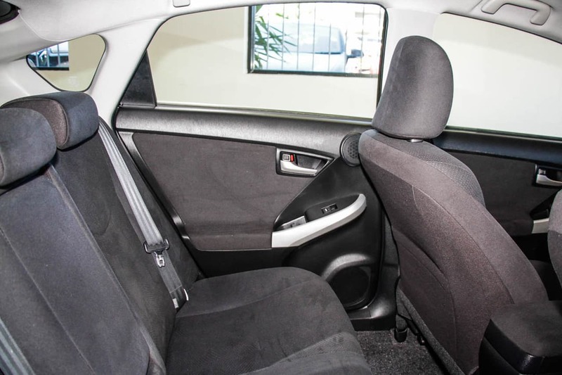 2014 TOYOTA PRIUS ZVW30R
