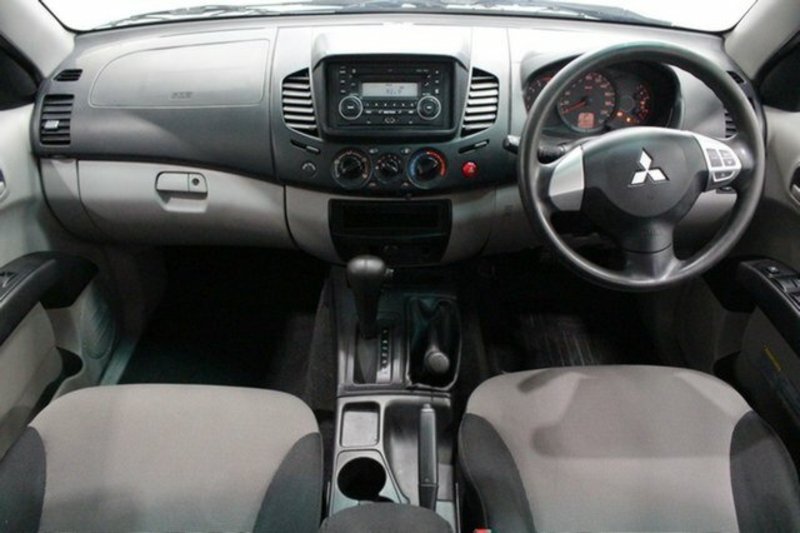 2013 MITSUBISHI TRITON GLX (4x4) MN MY13