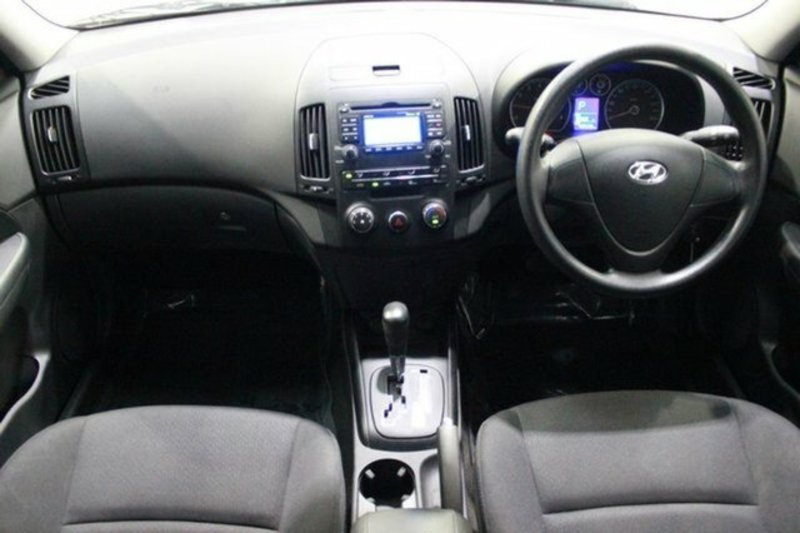 2011 HYUNDAI i30 SX FD MY11