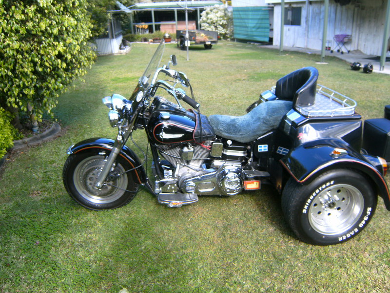 MODIFIED HARLEY-DAVIDSON SUPER GLIDE 
