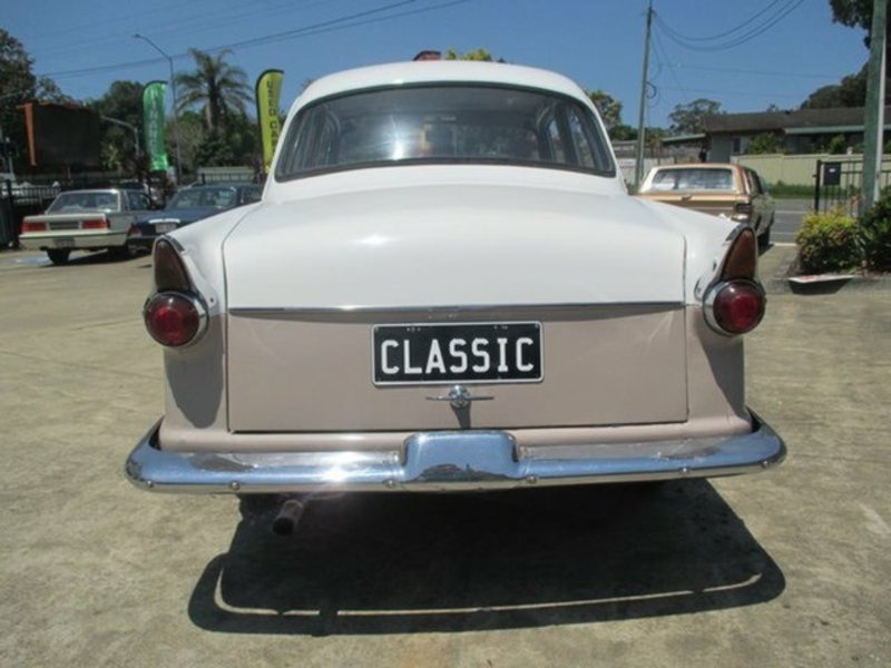 1960 AUSTIN LANCER SERIES II