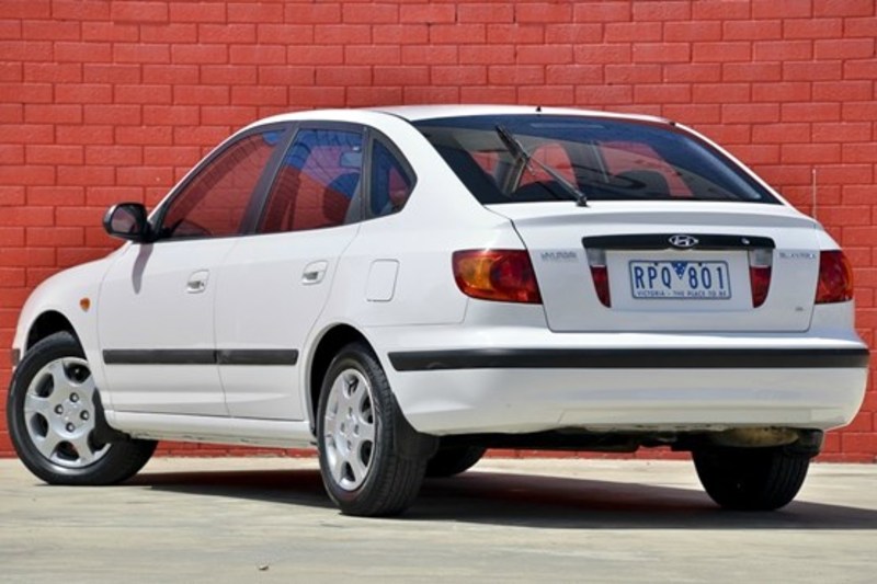 2002 HYUNDAI ELANTRA GL XD