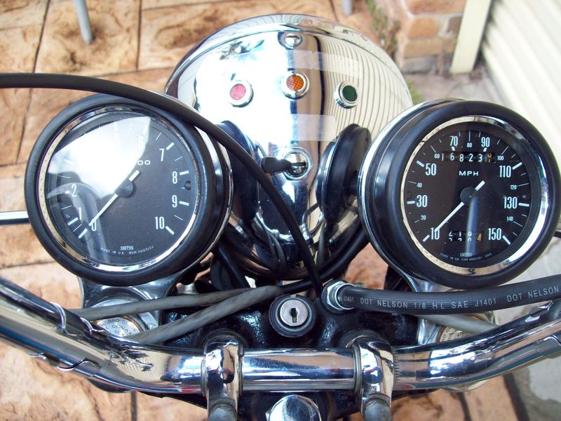 1977 TRIUMPH BONNEVILLE T140