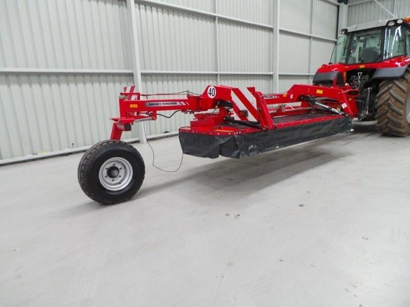 MASSEY FERGUSON 1382KC 3 Meter Mower \conditioner
