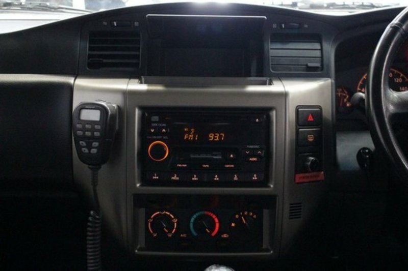 2006 NISSAN PATROL ST (4x4) GU IV