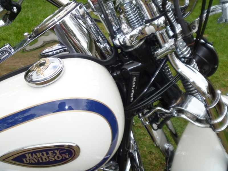 1997 HARLEY-DAVIDSON SOFTAIL HERITAGE SPRINGER FLSTS