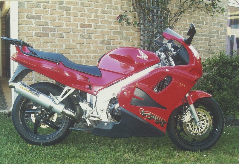 1994 HONDA VFR 