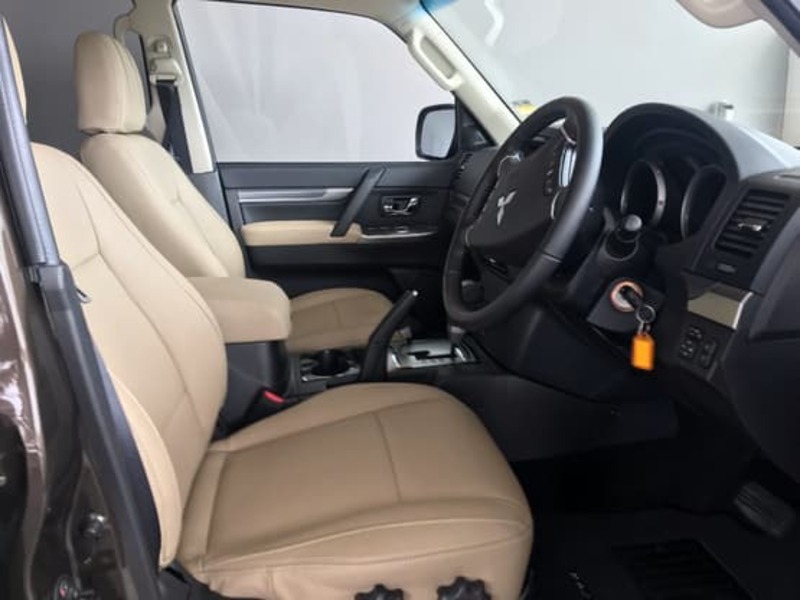 2017 MITSUBISHI PAJERO GLX NX