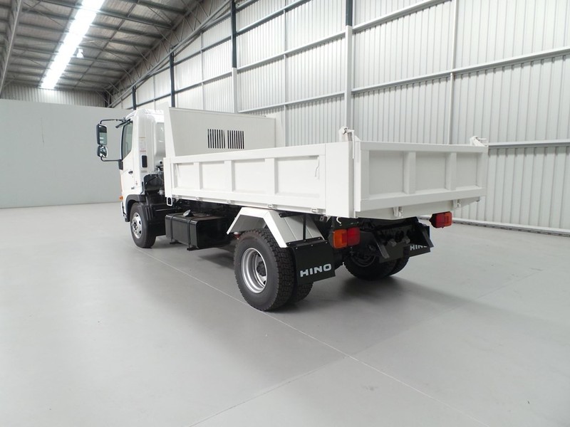 2016 HINO FC 1022-500 Series FC 1022-500 Series Truck