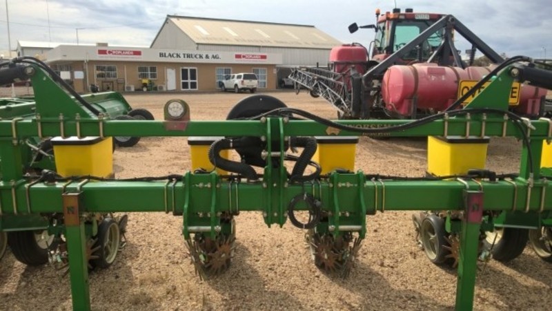 2014 Norseman Techni-Plant Precision Planter Techni-Plant SeedingPlanting Equip