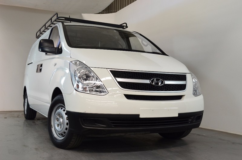 2010 HYUNDAI iLOAD TQ-V