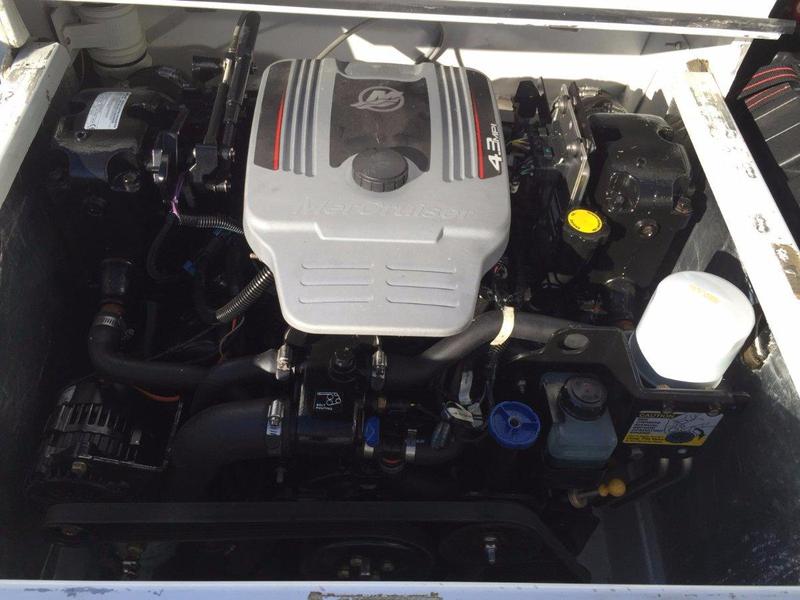 Quintrex 670 Offshore Hard Top
