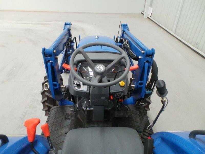 2015 ISEKI TG5330.4R 4WD RPS TRACTOR & 4 IN 1 LOADER PACKAGE CW