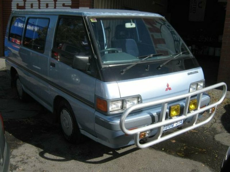 1990 MITSUBISHI STARWAGON GL SF