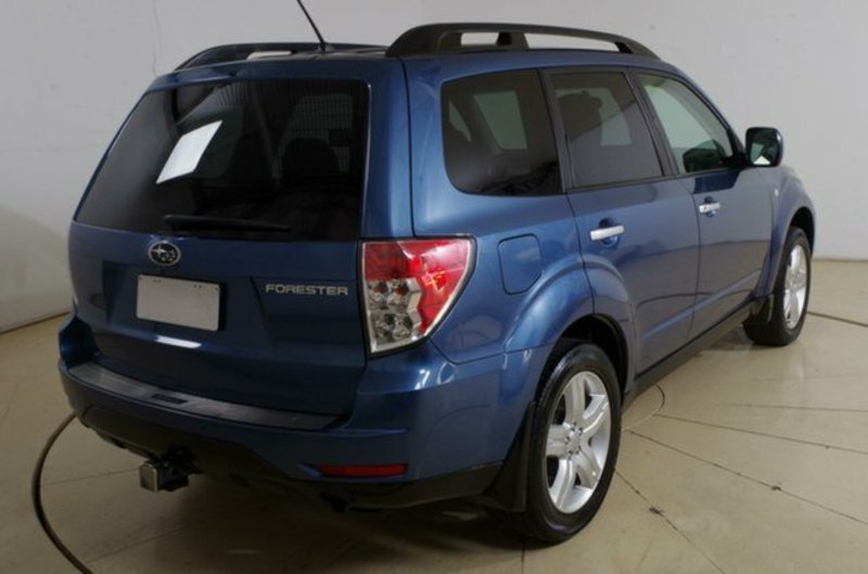 2010 SUBARU FORESTER XS MY10