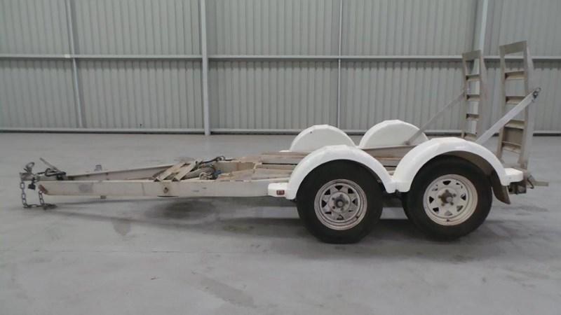 2015 UNKNOWN ALLOY MACHINE TRAILER