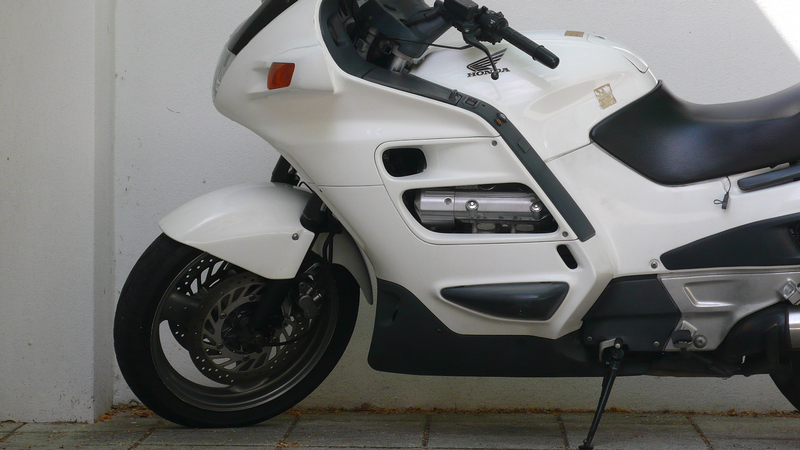 2001 HONDA ST 1100A