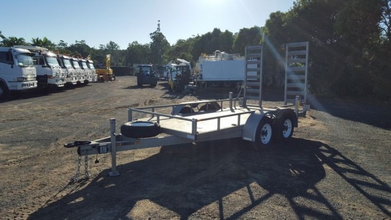 2015 Custom Tag-Plant (with ramps) Tag Trailer