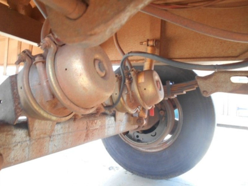 1990 Lusty EMS Convertible Semi Trailer