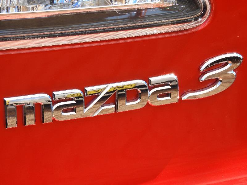 2010 MAZDA 3 Neo