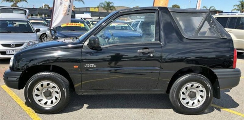 2001 SUZUKI GRAND VITARA JLX "CONVERTIBLE"