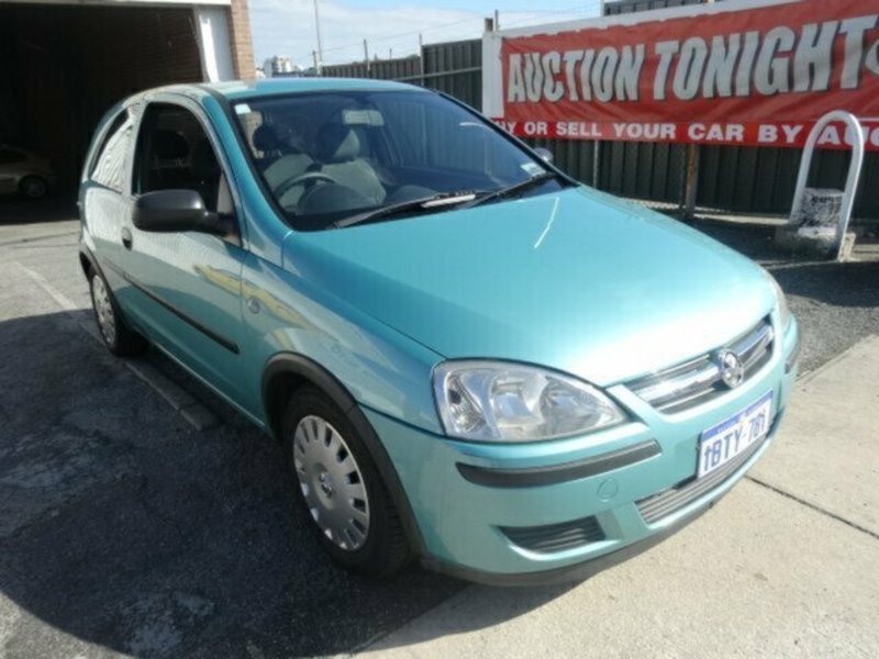 2004 HOLDEN BARINA XC (MY04.5)