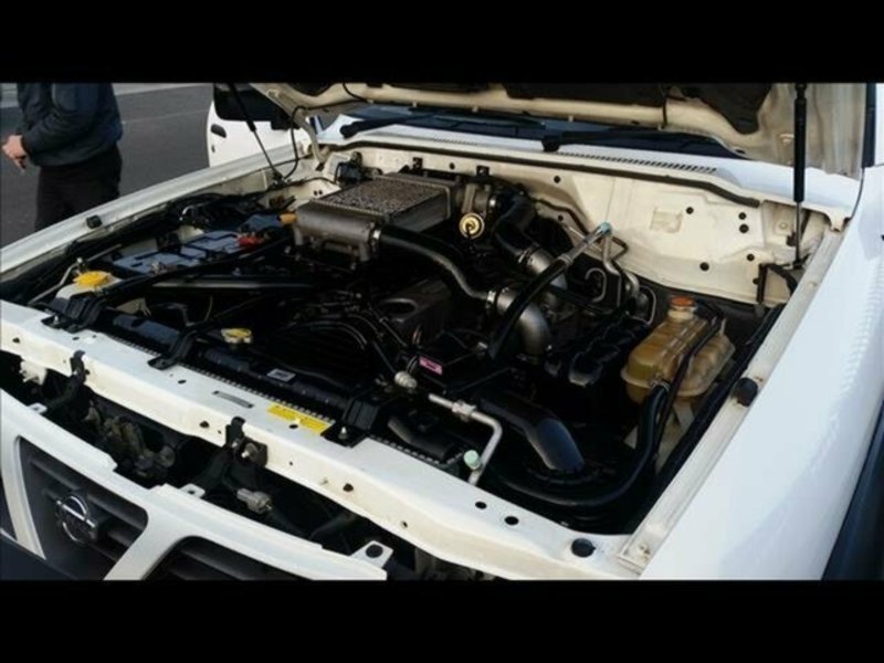 1999 NISSAN PATROL ST (4x4) GU