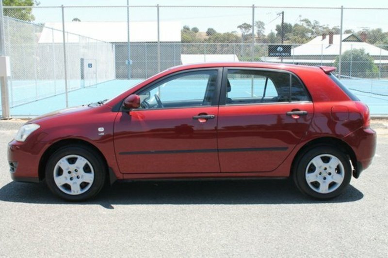 2005 TOYOTA COROLLA ASCENT SECA ZZE122R