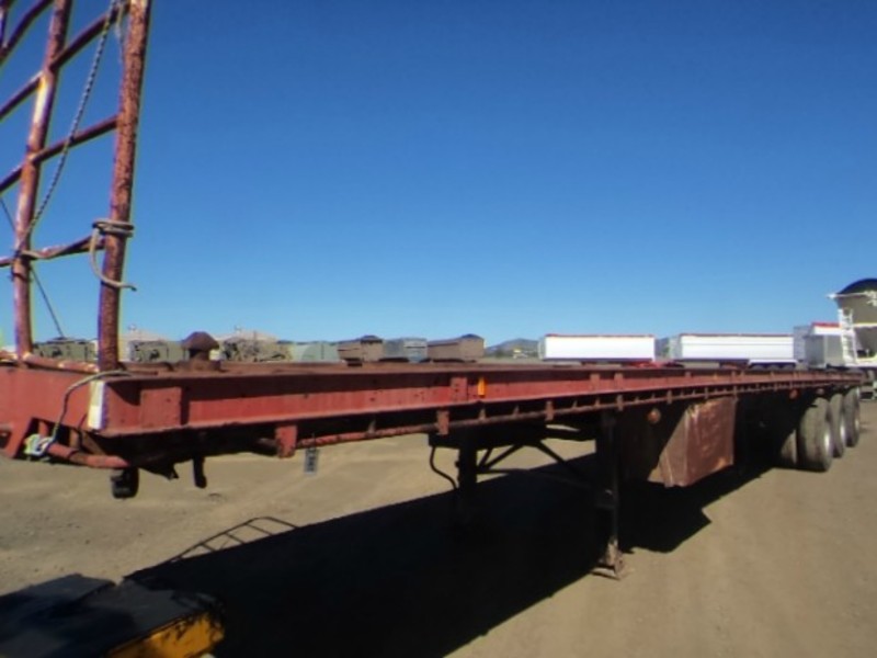 Haulmark Flat top Semi Trailer
