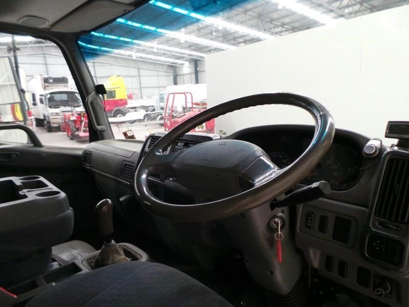 2004 FUSO FIGHTER FK617 TAUTLINER