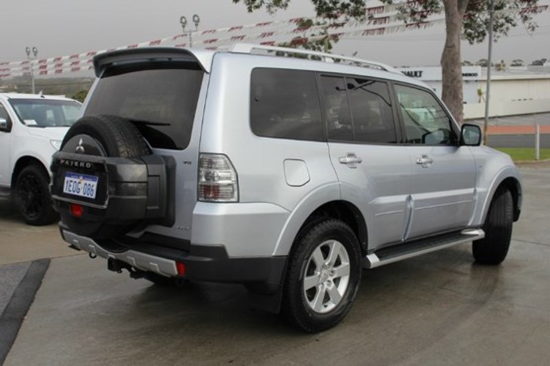 2006 MITSUBISHI PAJERO VR-X NS