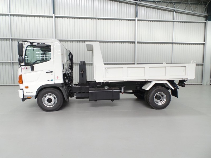 2016 HINO FC 1022-500 Series FC 1022-500 Series Truck