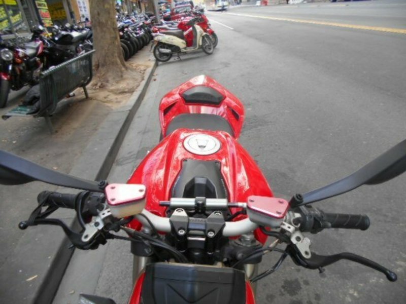 2009 DUCATI 1100CC STREETFIGHTER MY09