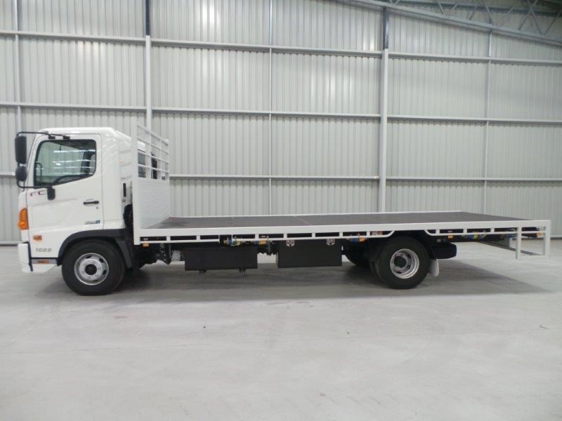 2016 HINO FC 1022-500 Series FC 1022-500 Series Truck
