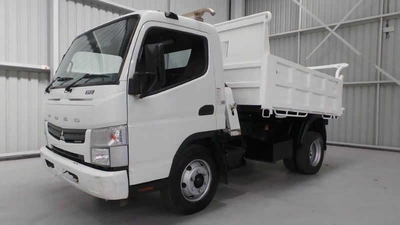 2013 FUSO Canter 715 Wide Canter 715 Wide Truck