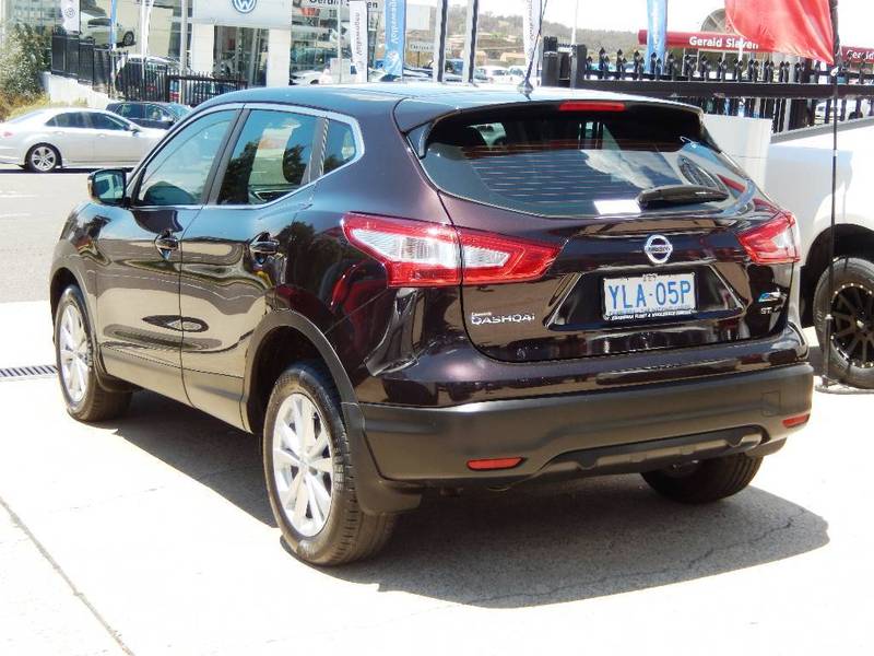 2015 NISSAN QASHQAI ST J11