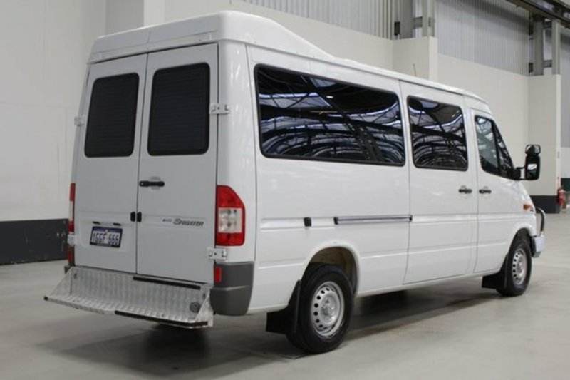 2005 MERCEDES-BENZ SPRINTER 316 CDI SWB