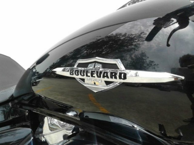 2011 SUZUKI 1800CC VZR 1800 BOULEVARD (M109R) L0