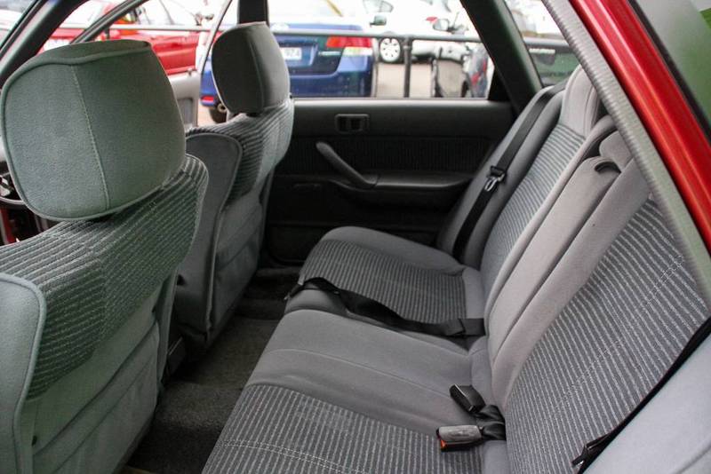 1992 TOYOTA CAMRY EXECUTIVE SV21