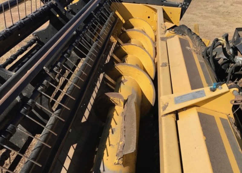 2009 NEW HOLLAND H8080 Windrowers