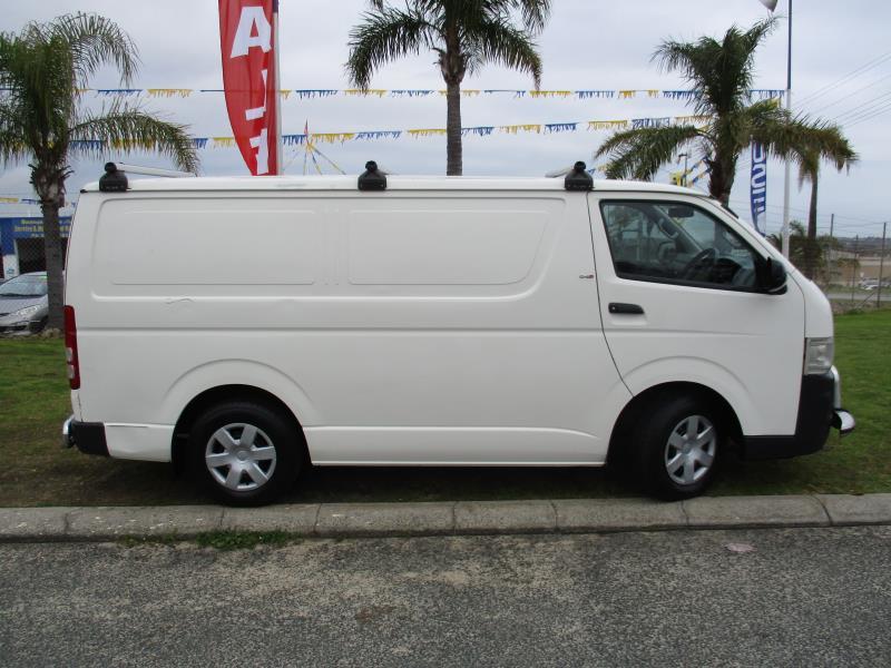 2006 TOYOTA HIACE KDH201R