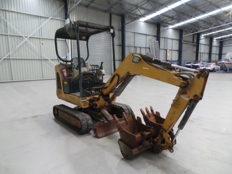 CATERPILLAR 301.8