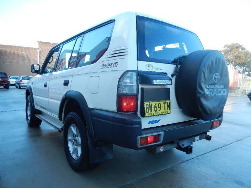 2000 TOYOTA LANDCRUISER PRADO RV6 (4x4) VZJ95R
