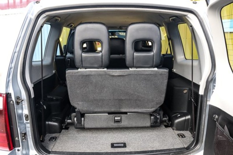 2004 MITSUBISHI PAJERO GLS 21st ANNIVERSARY NP