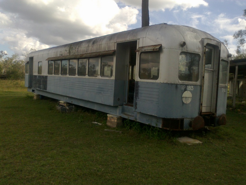 1952 QUEENSLAND RAIL TRAIN CARRIAGE