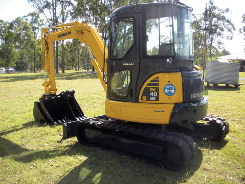 2006 KOMATSU PC40MR-2